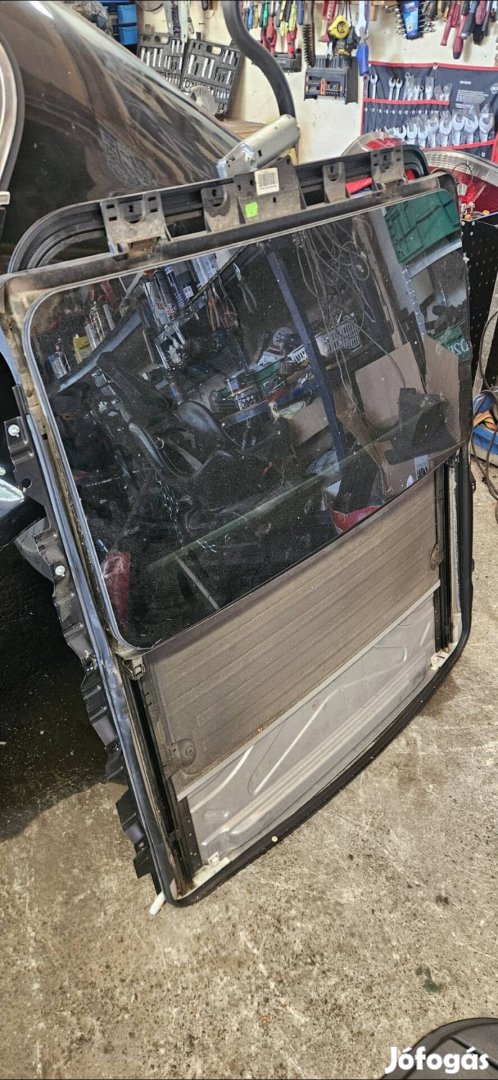 bmw e87 1 es tetoablak 