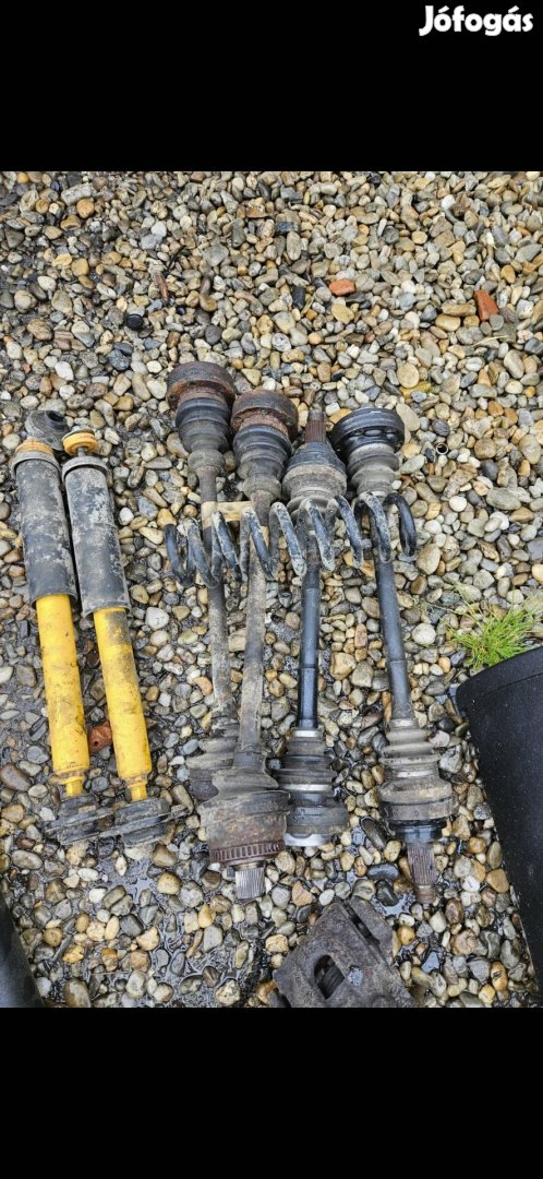 bmw e90 e81 330d feltengelyek