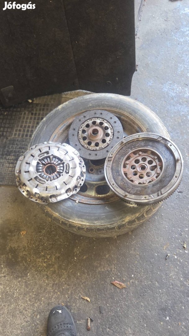 bmw e90 e91 e87 320d 318d kuplung lendkerek 