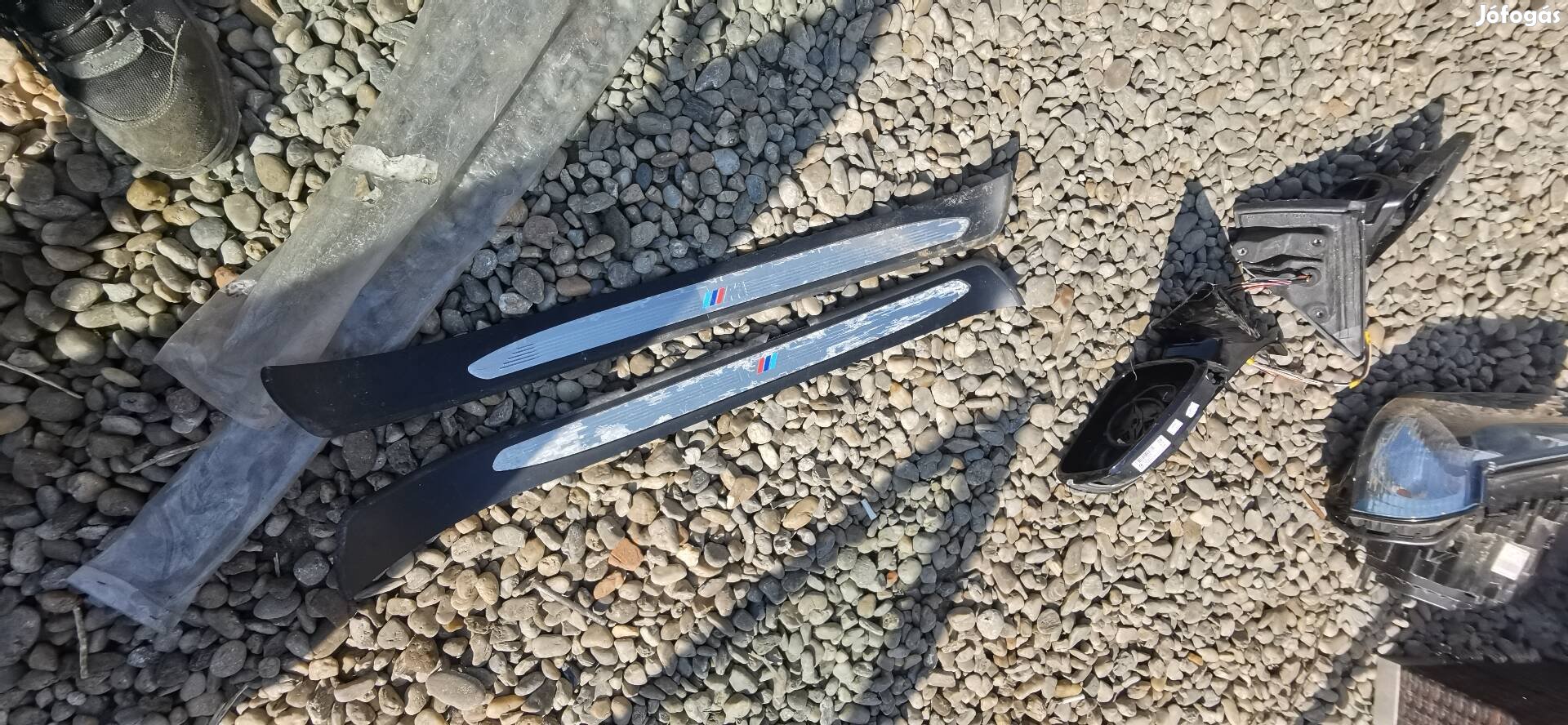 bmw e90 e91 első hangszoto par