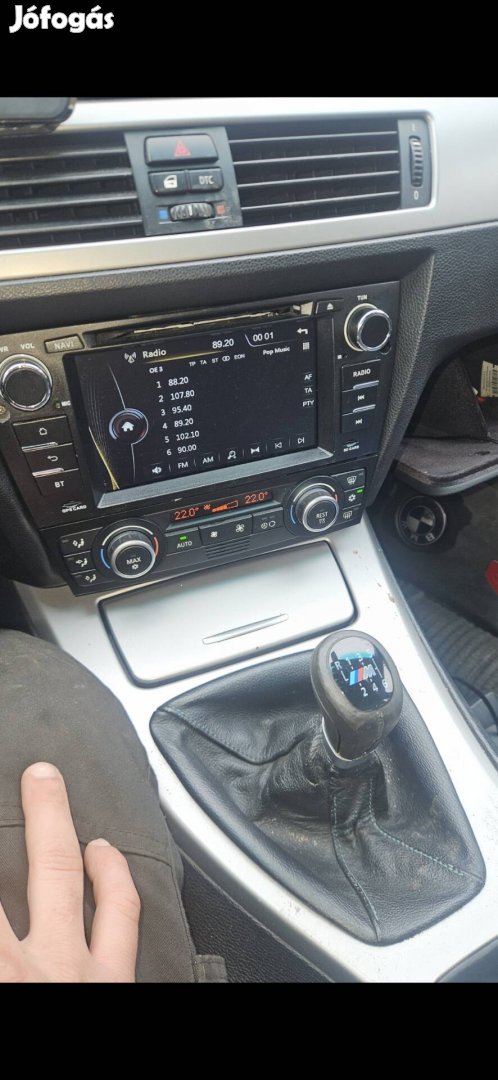 bmw e90 e91 nagy kijelzos érintős magno
