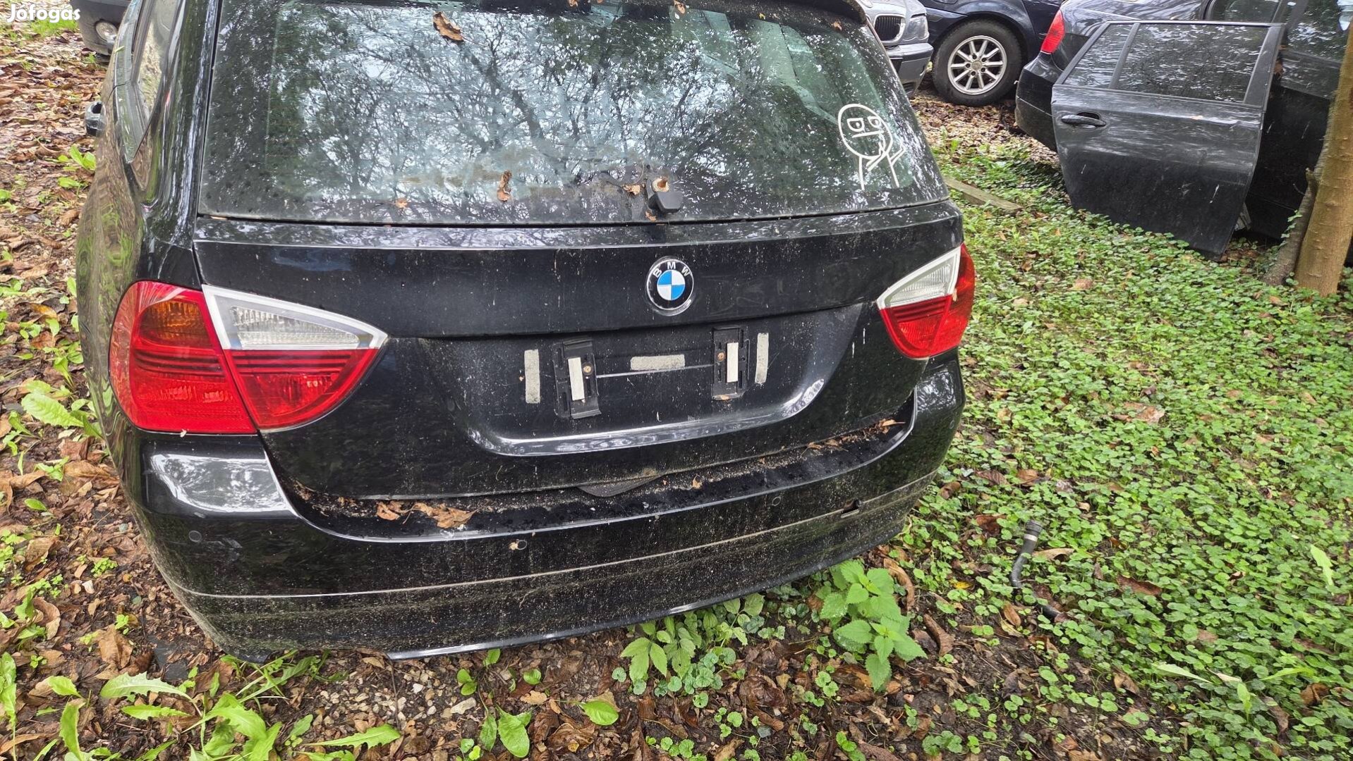 bmw e91 csomagter ajto 