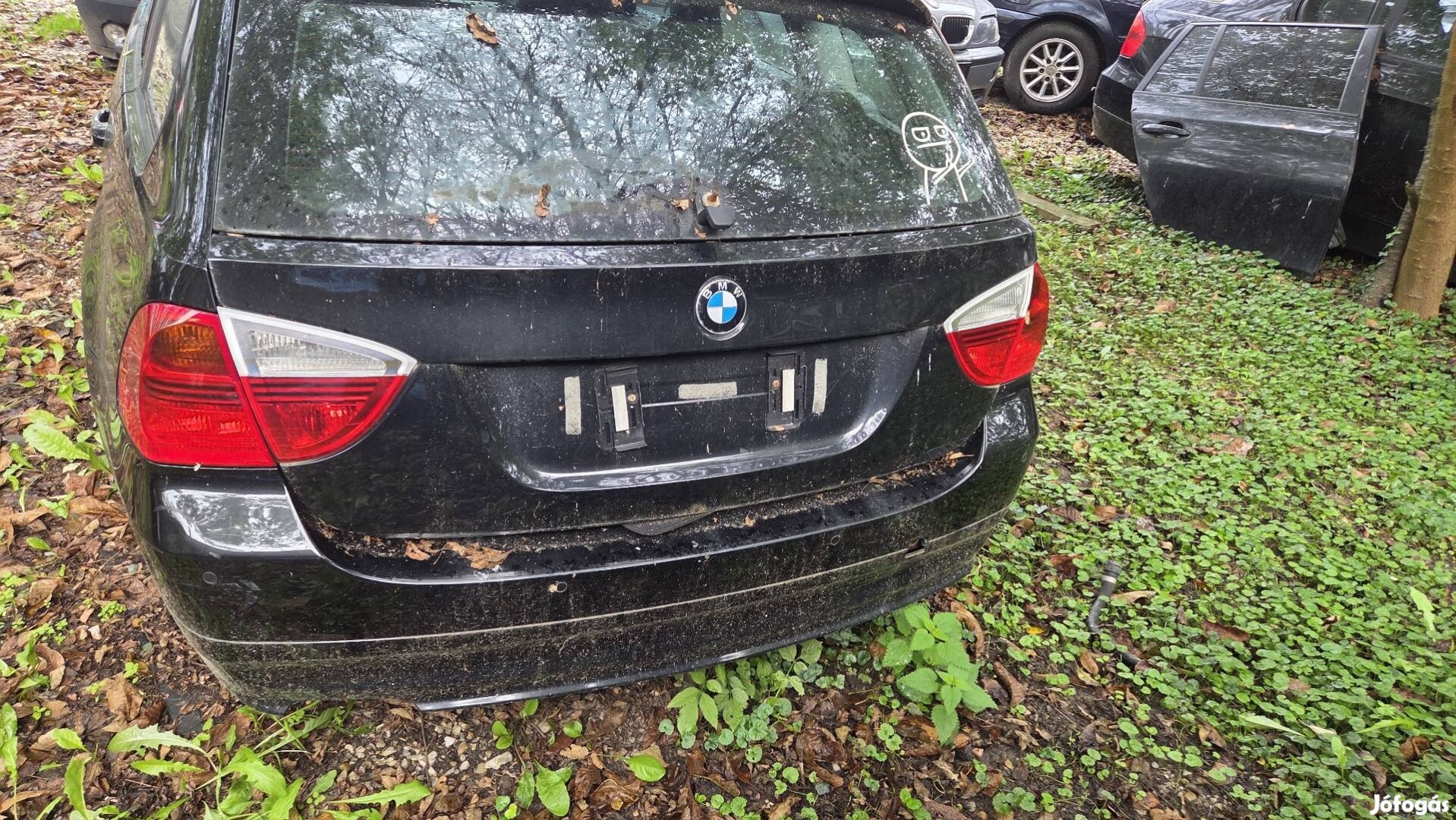 bmw e91 hátsó lökhárító 