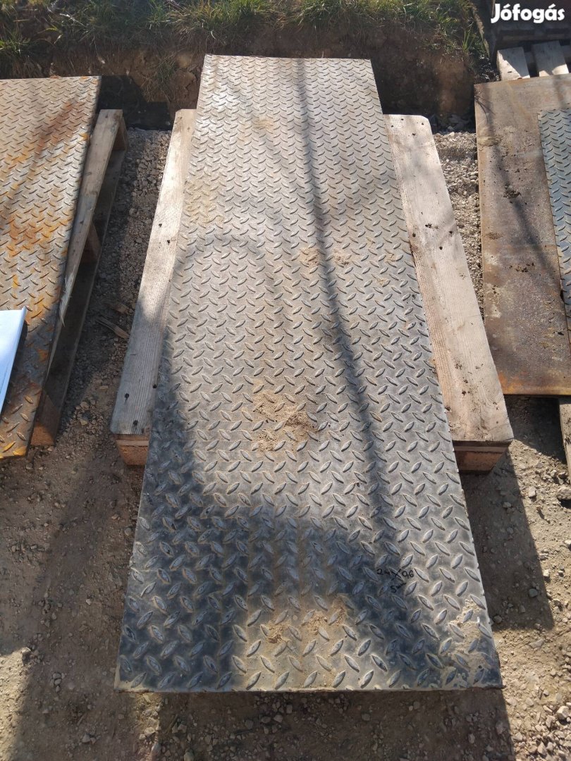 bordas vaslemez trepni lemez 8mm