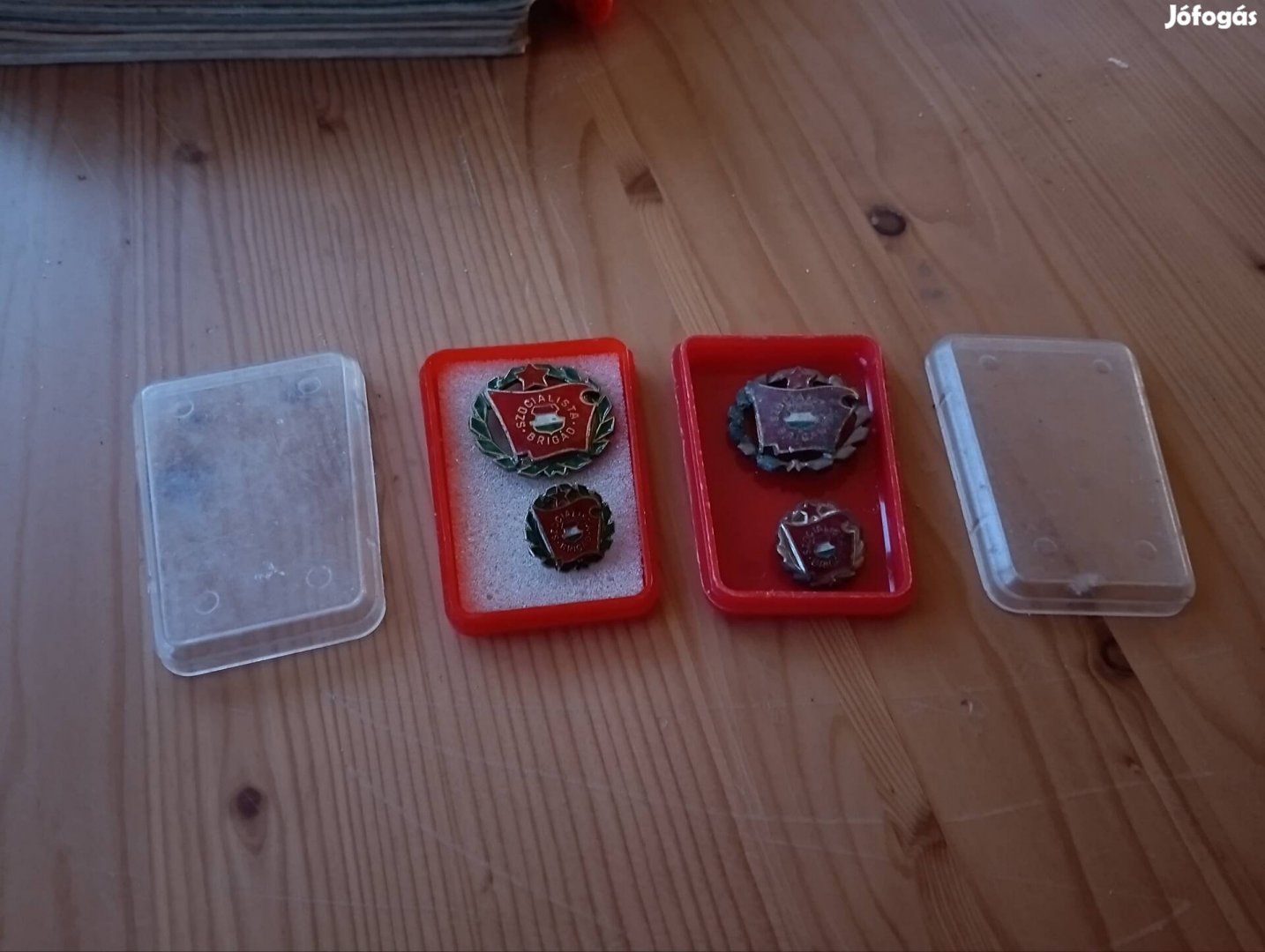 brigád jelvény eladó