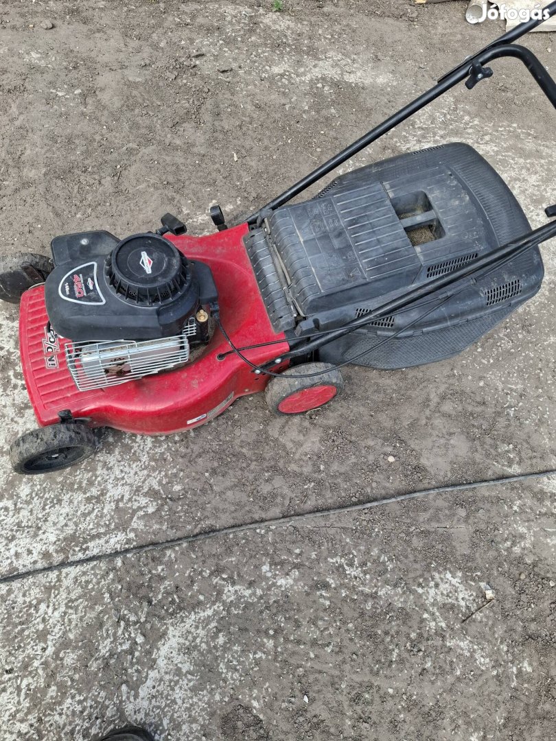 briggs & stratton benzines fűnyíró
