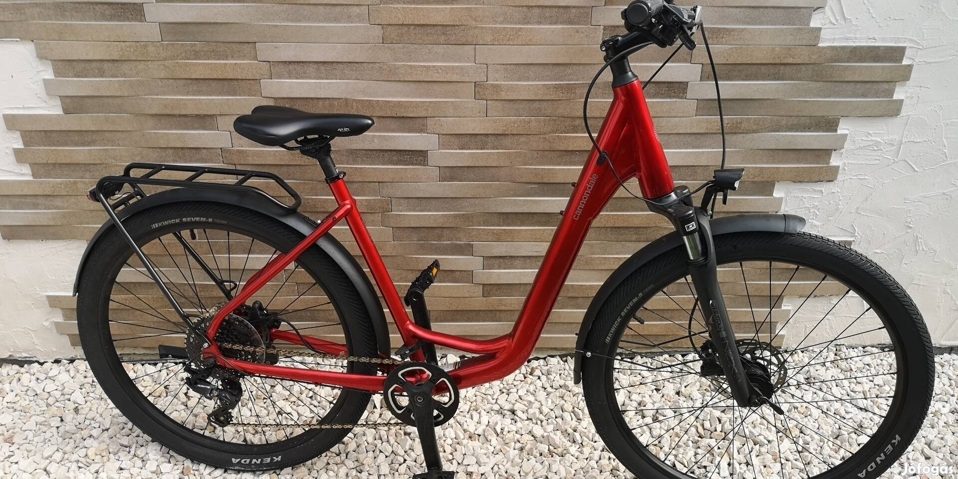 cannondale 28as treking kerékpár 