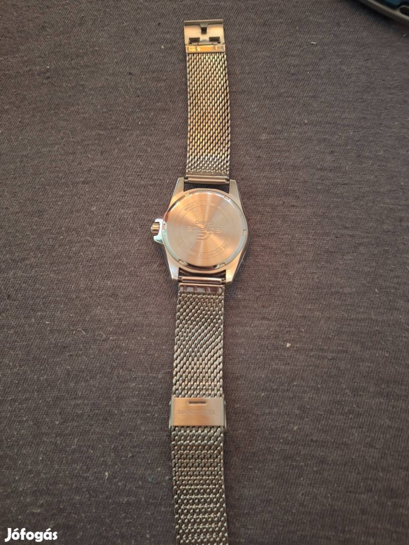 casio edifice milánói szíjjal.
