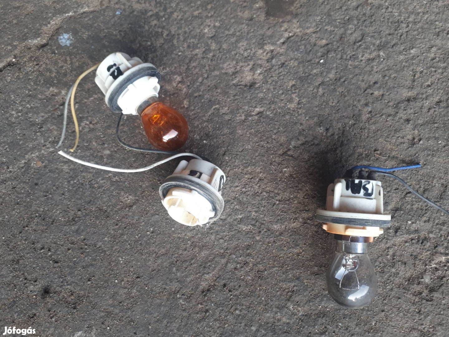 chevrolet  aveo  5  ajtós bal   hátsó lámpa foglalat  
