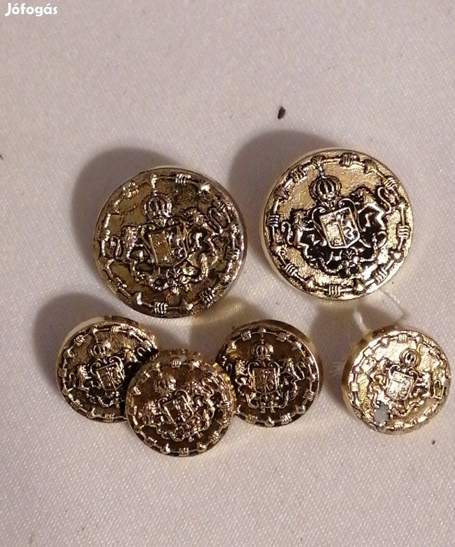 címeres gomb csomag