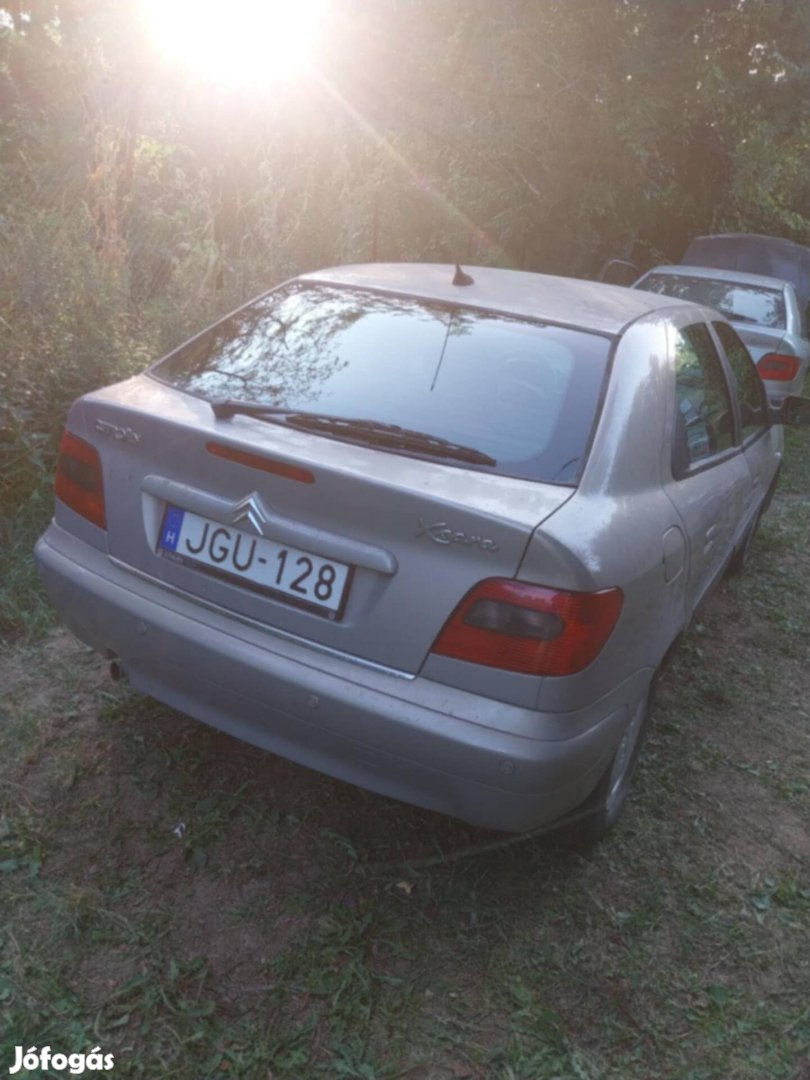 citroen xsara bontódik