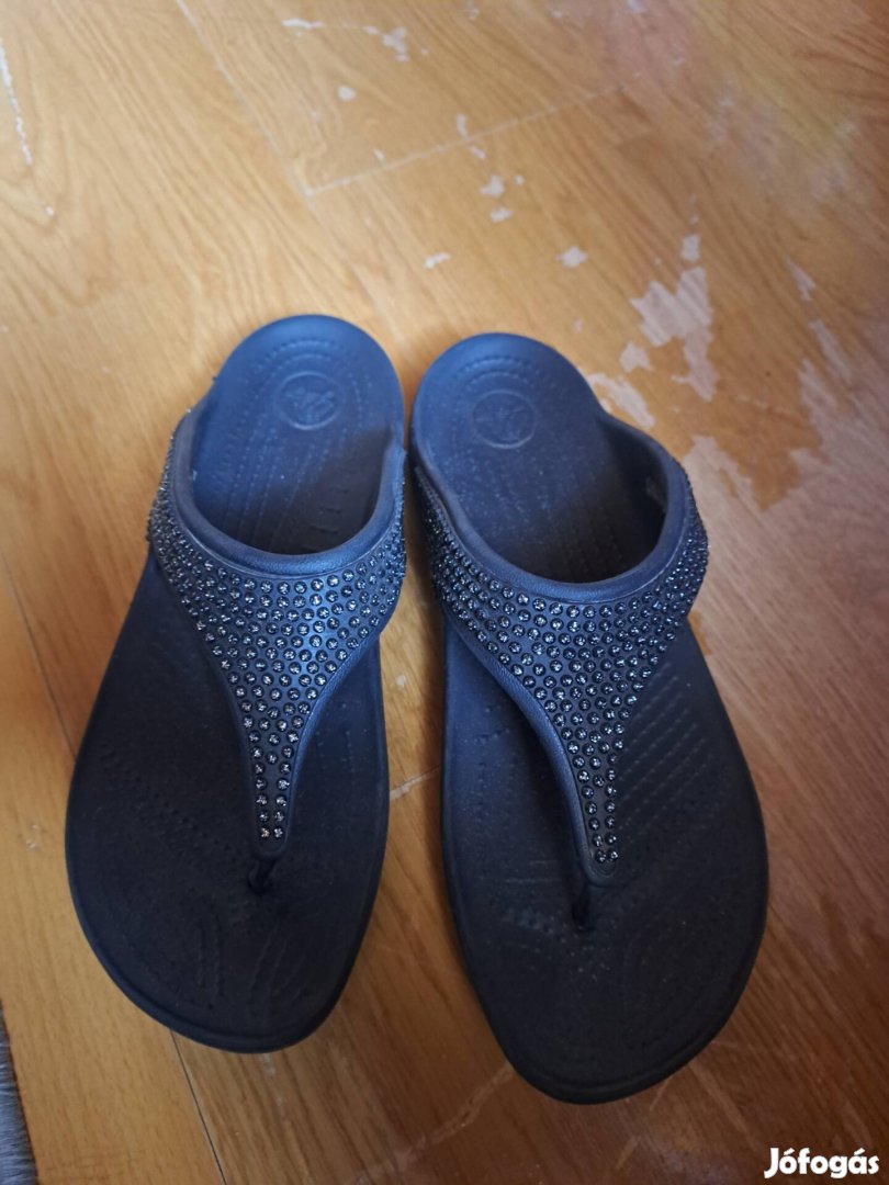 crocs 40 40-es elegans papucs flipflop 