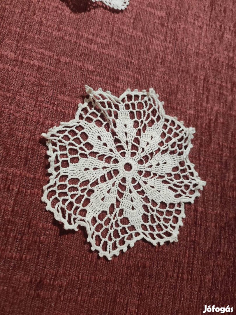 csipke terítő 11cm