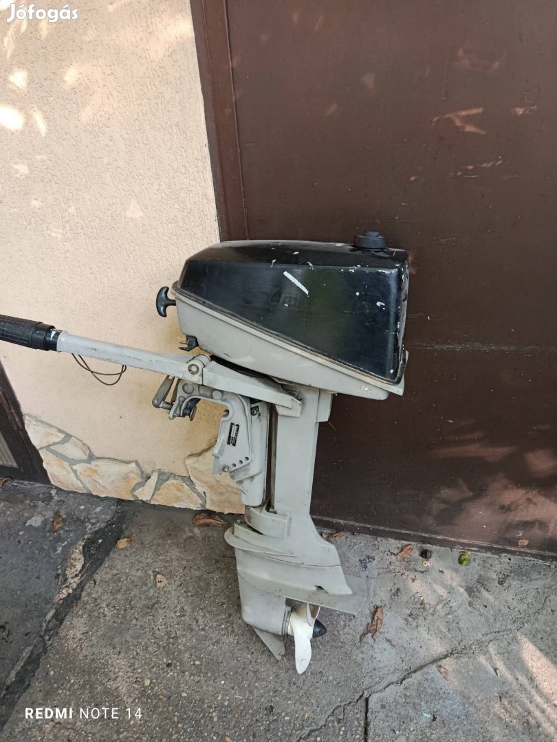 csónakmotor fellelt allapotban   5 le 