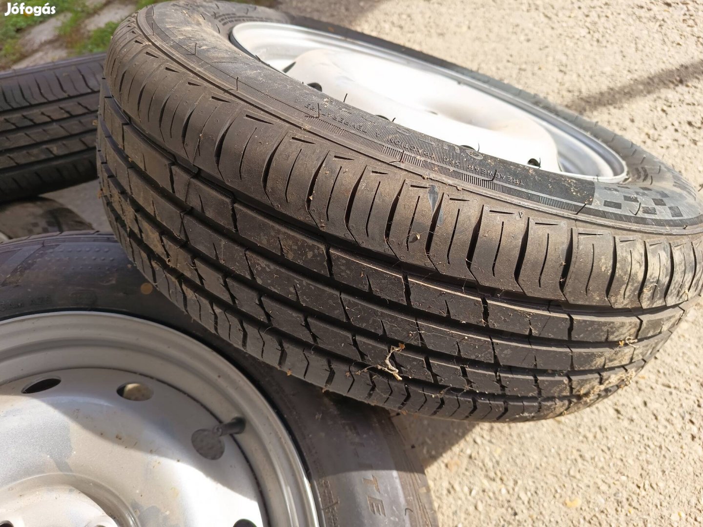 dácia gumiabroncs felnivel