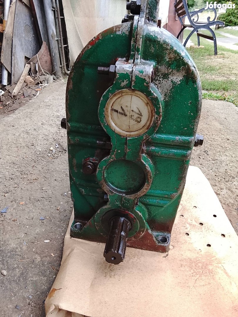 derékszög hajtómű