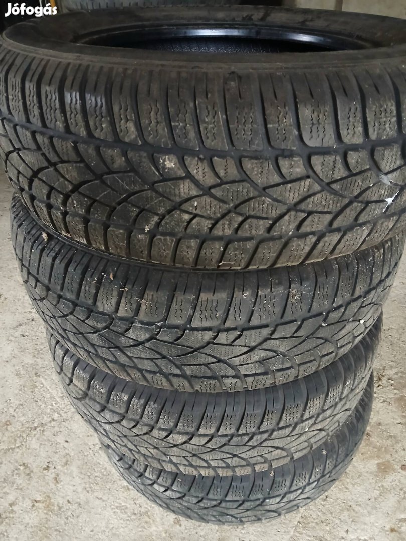 dunlop 215/65r16 téli gumi