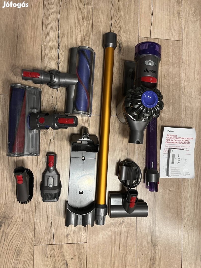 dyson V8 absolute +