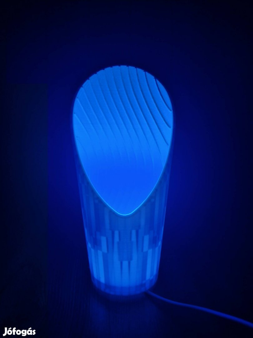 éjjeli lámpa színváltó leddel