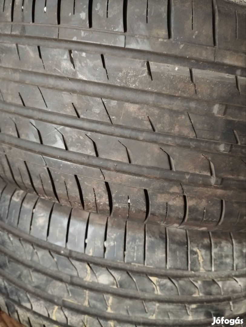 eladó 2db nexen 215/55r17 es nyári gumi 