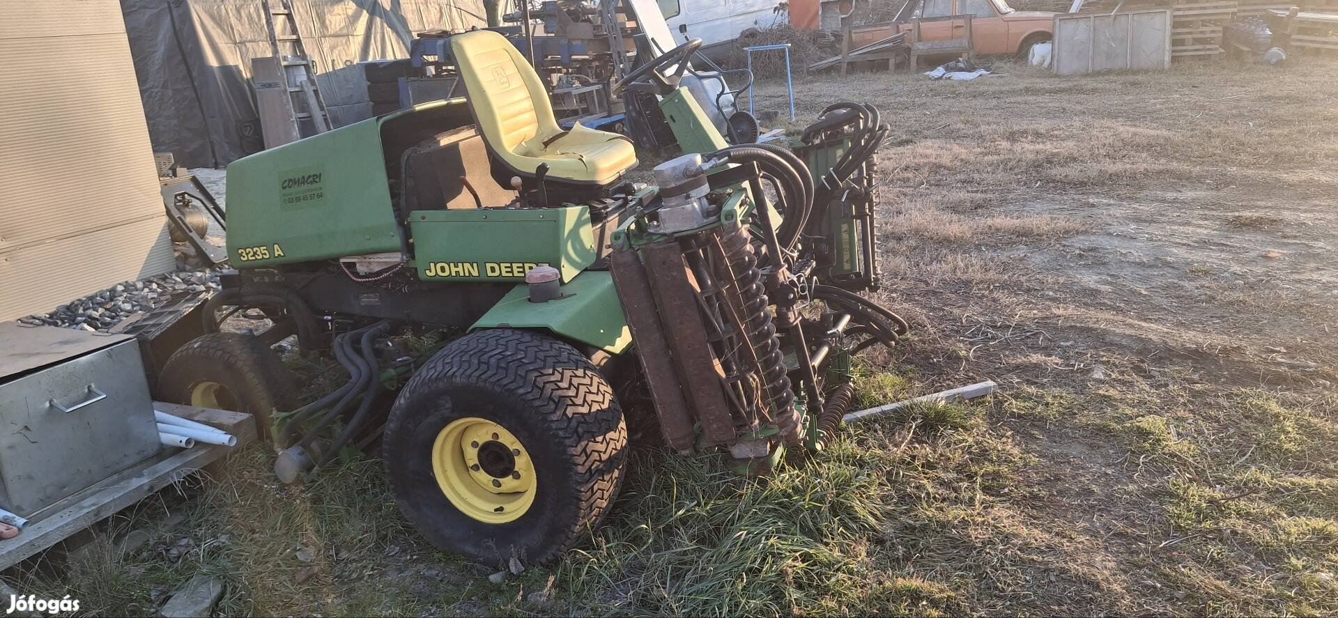 eladó 3235A típusú jhon deere fujasza