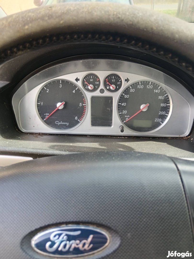 eladó Ford Galaxy 1.9td alkatrész.