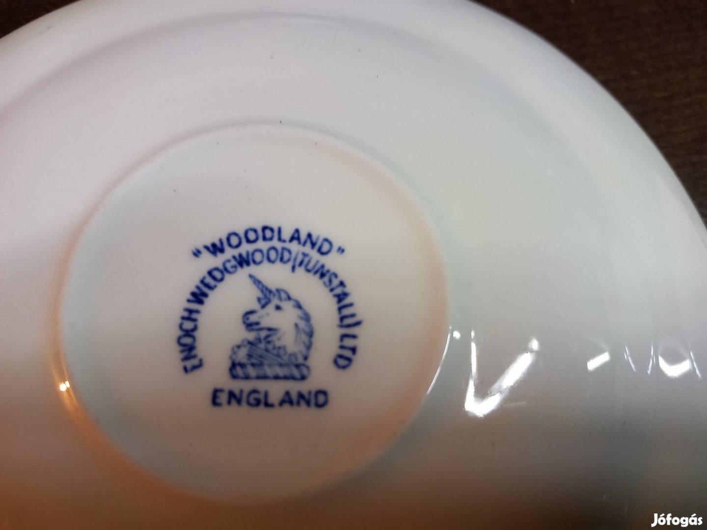 eladó angol reggelizö készlet