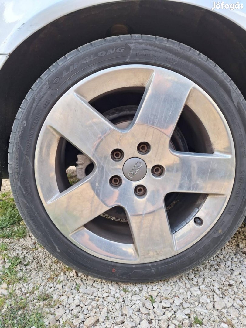 eladó audi felnik és gumik 