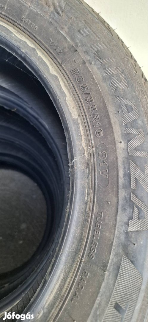 eladó auto gumi.
