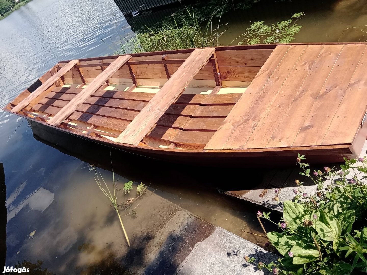 eladó borovi 5.5 hosszú uj csonak 