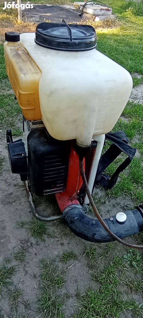 eladó efco motoros permetező (oleo Mac)