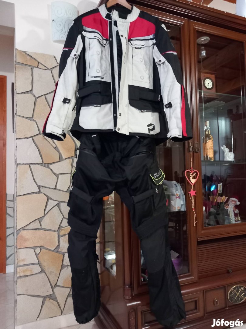 elado jo állapotu motoros ruha