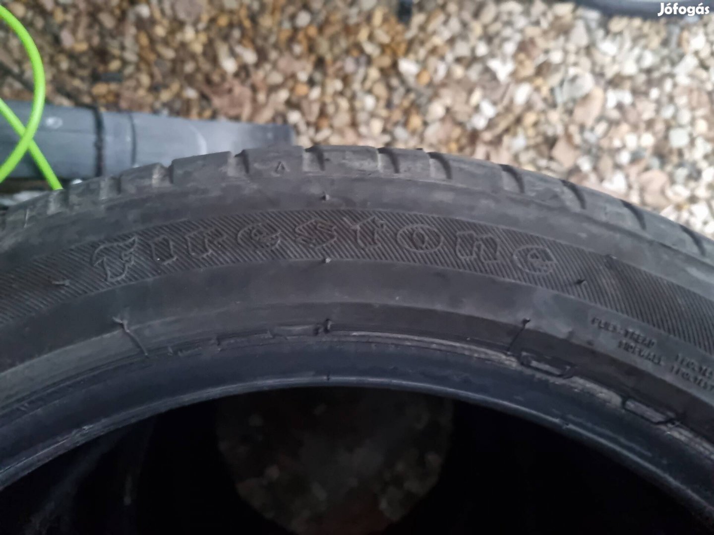 eladó nyári gumi garnitúra