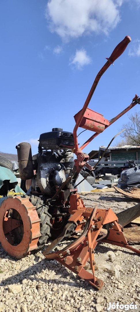 eladó rotax traktor ekevel fűnyíró adapterrel 165eft