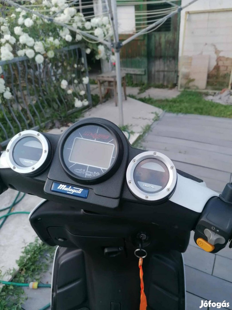 eladó sport limited robogo