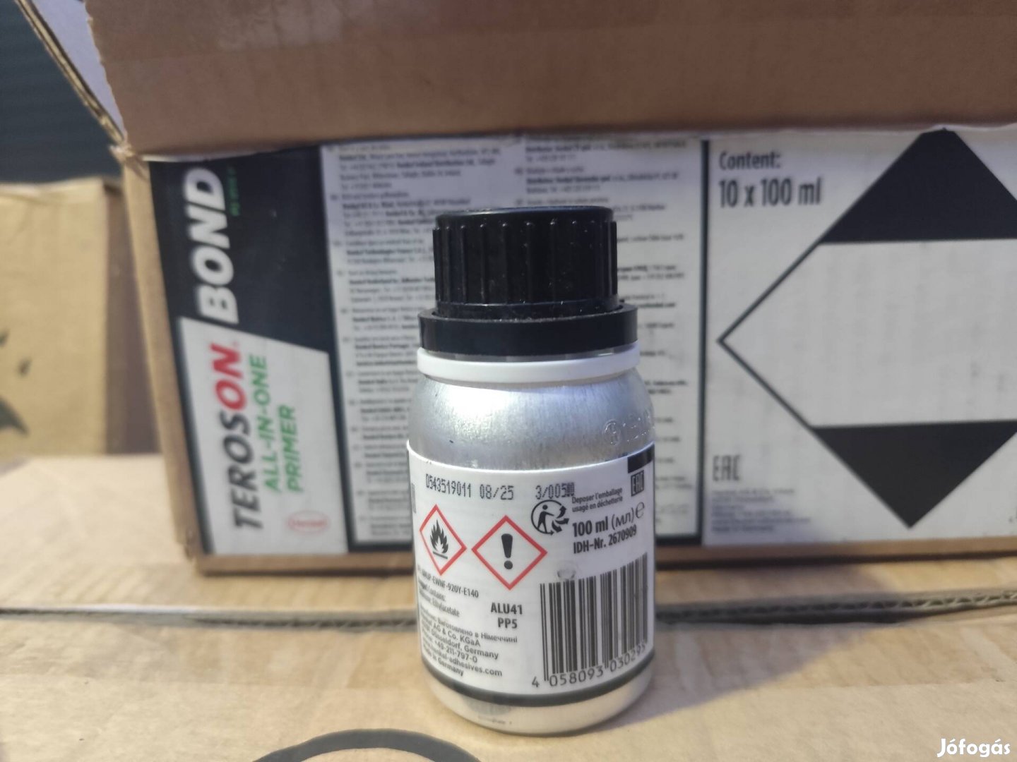 eladó szélvédő ragasztó és hozzá primer 