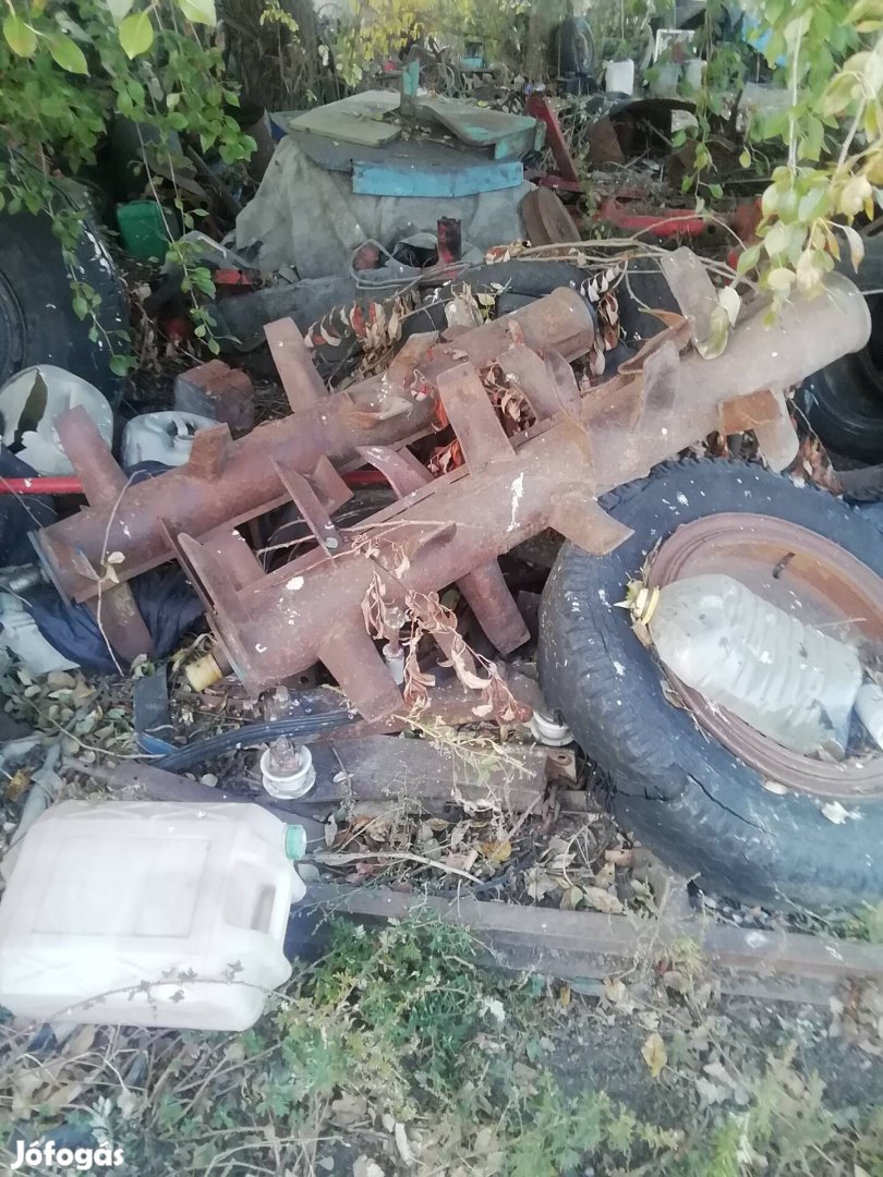 eladó trágyaszóró tépődobok alkatrészek 