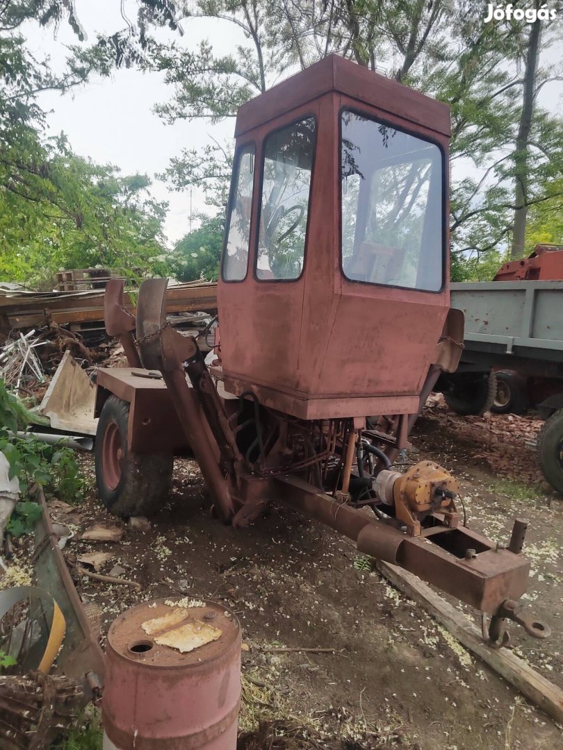 eladó unhz 750 