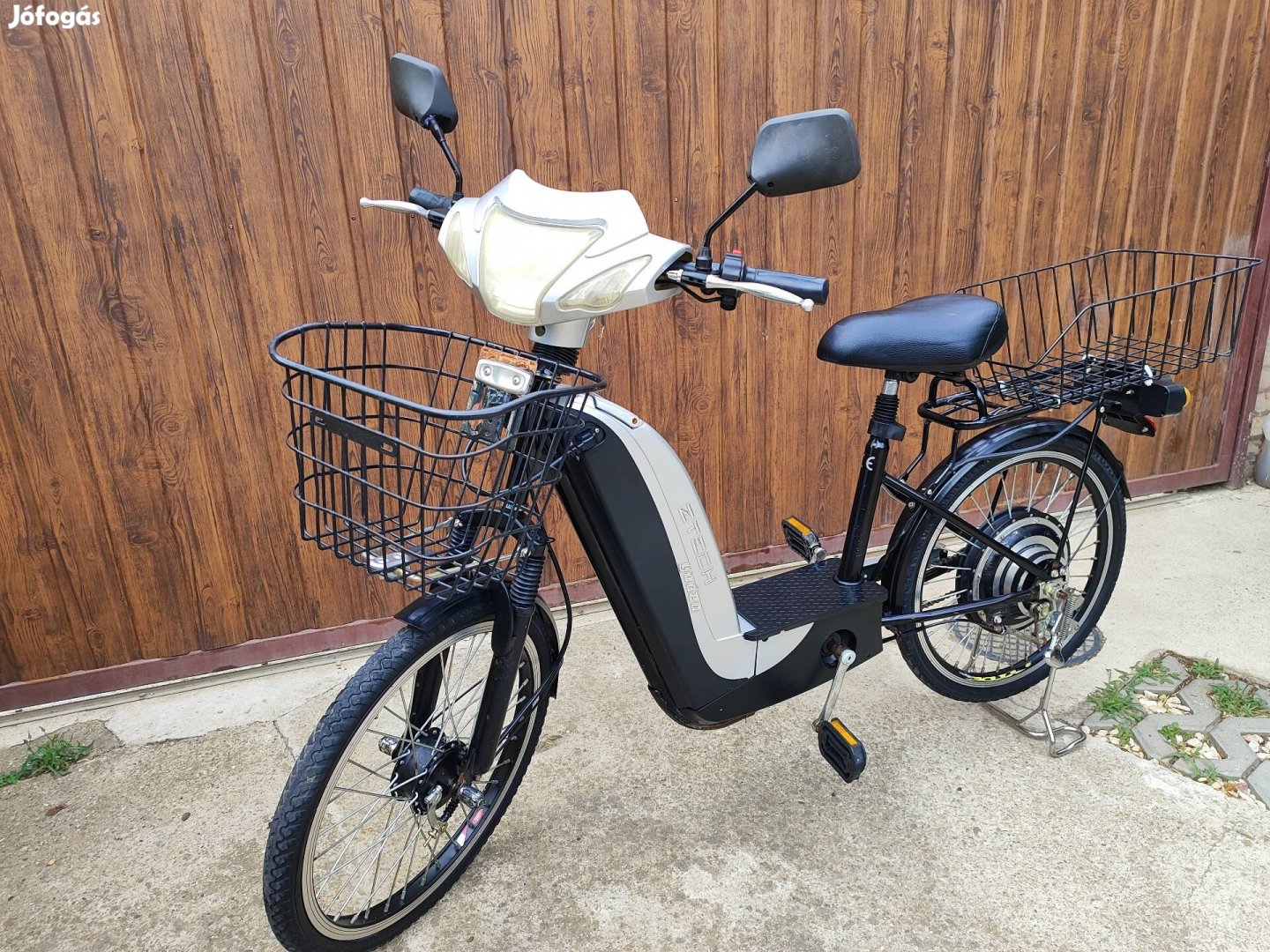 elektromos kerékpár bicikli 