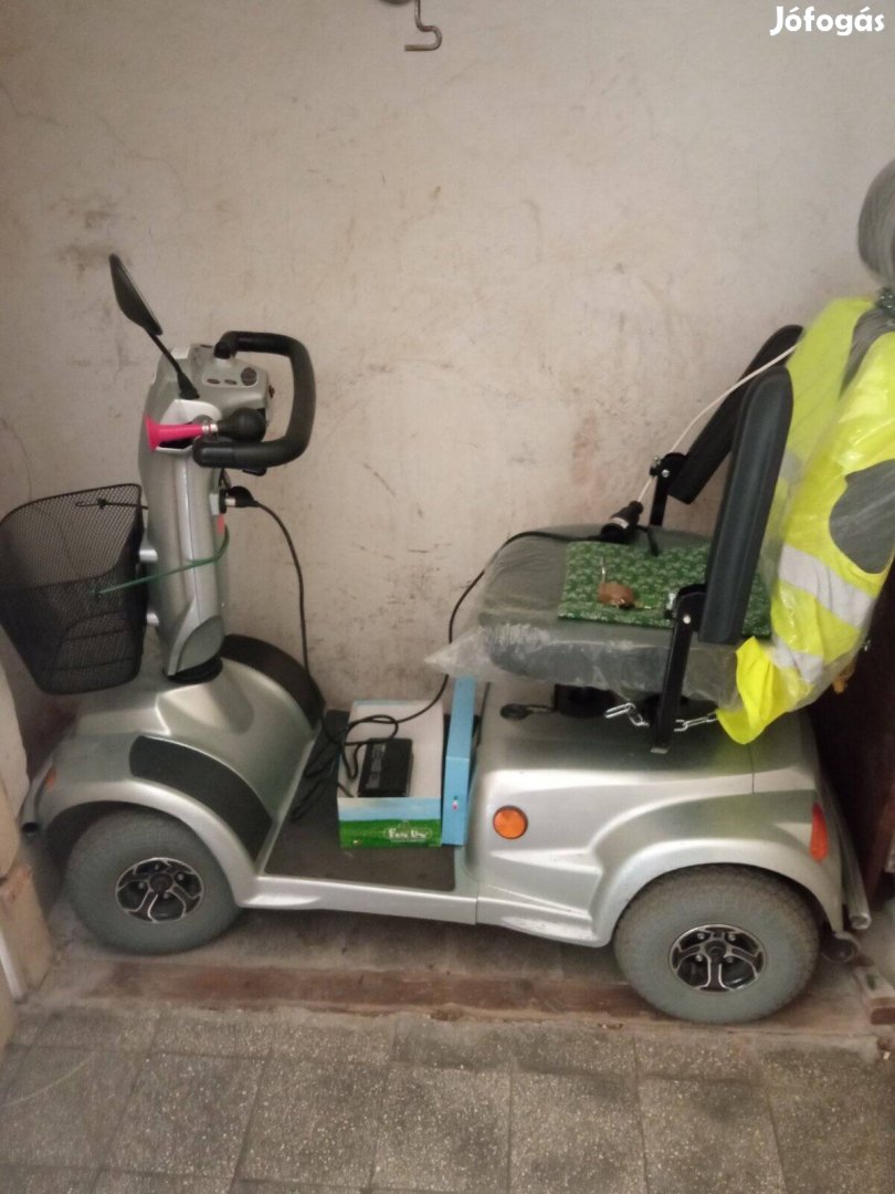 elektromos moped 