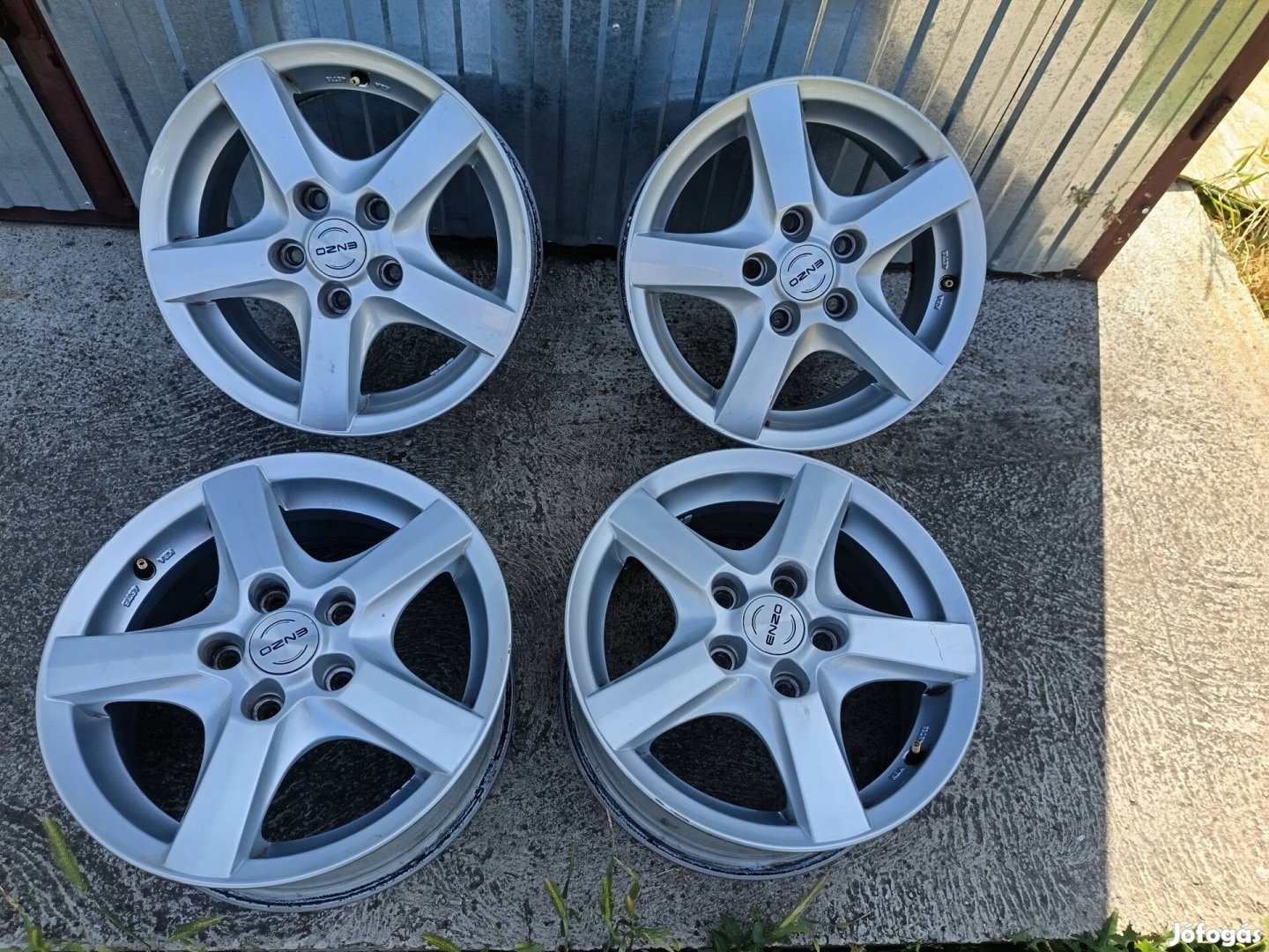 enzo 5x114,3 15 col alufelni szett 