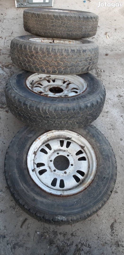 falni 16" mitsubishi L200 4x4 és nyári gumi eledó