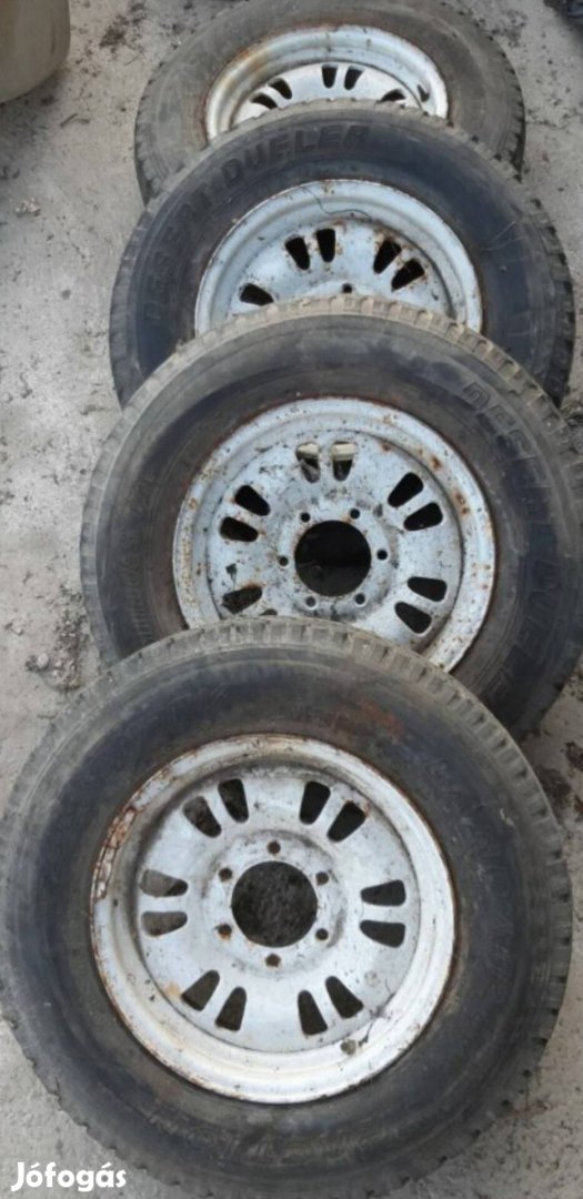 félni és gumik mitsubishi l200 vagy toyota hiace 4x4 eledó 