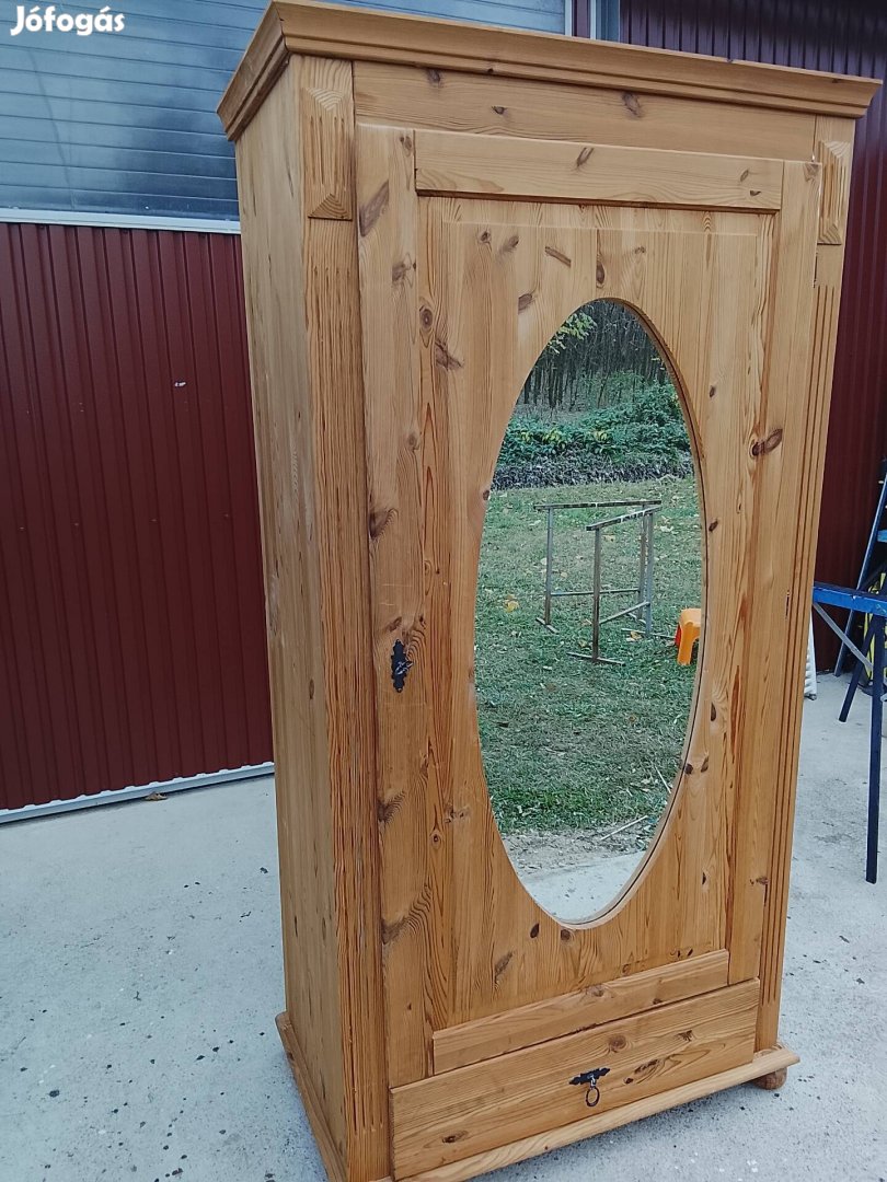 fenyő gardrób szekrény előszoba nappali halószoba ruhas