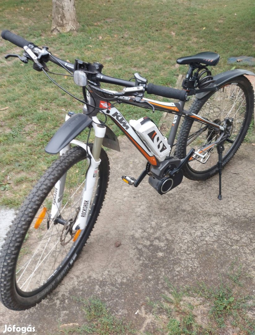 férfi ktm e-bike