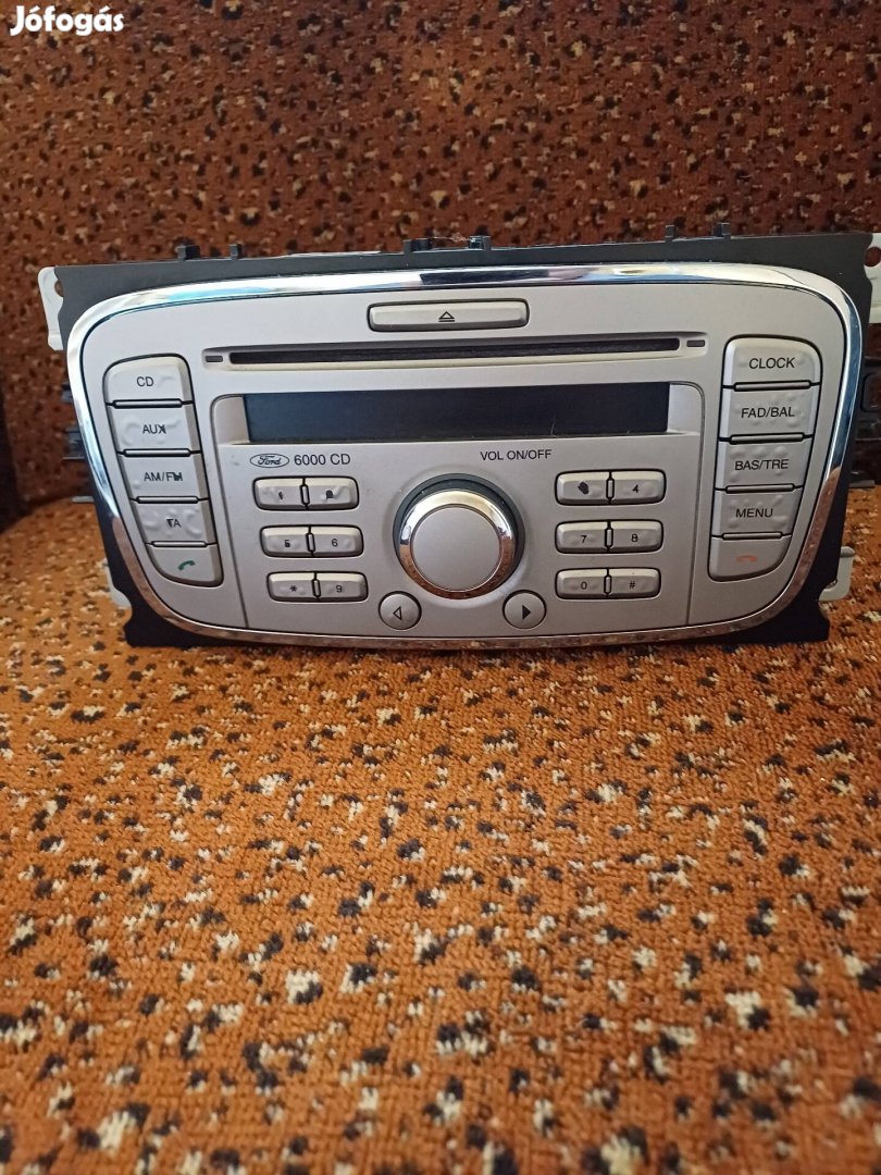 ford auto radio elado