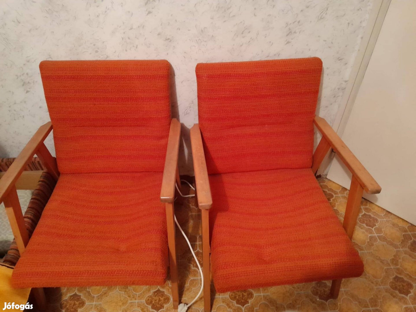 fotelek 2db jo állapotú