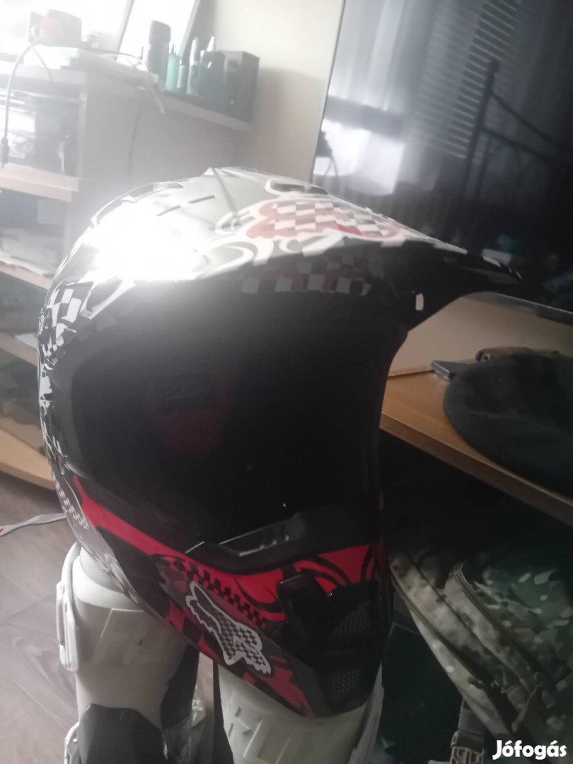 fox motoros sisak m-es méret