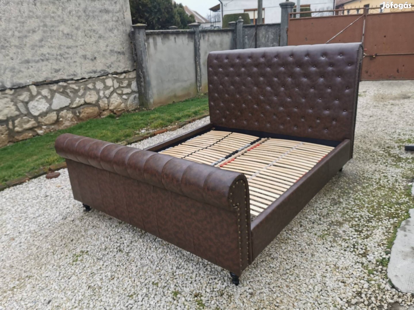 francia ágy 180x200