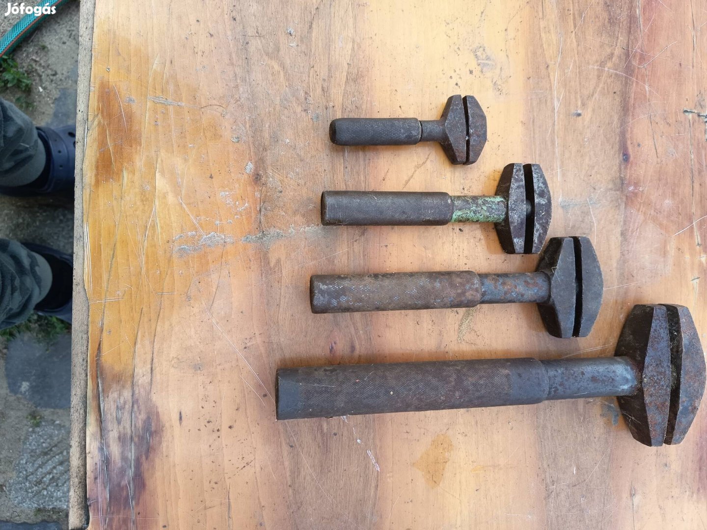 francia kulcsok eladók